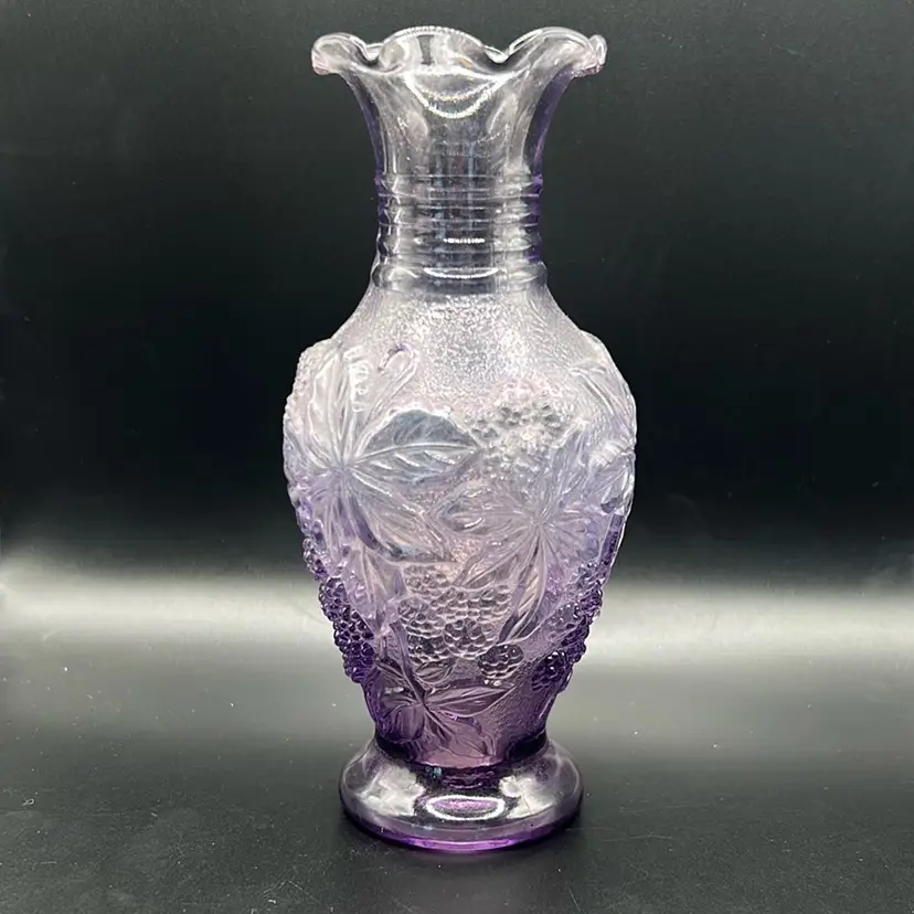 Imperial Glass Loganberry Bud Vase Amethyst