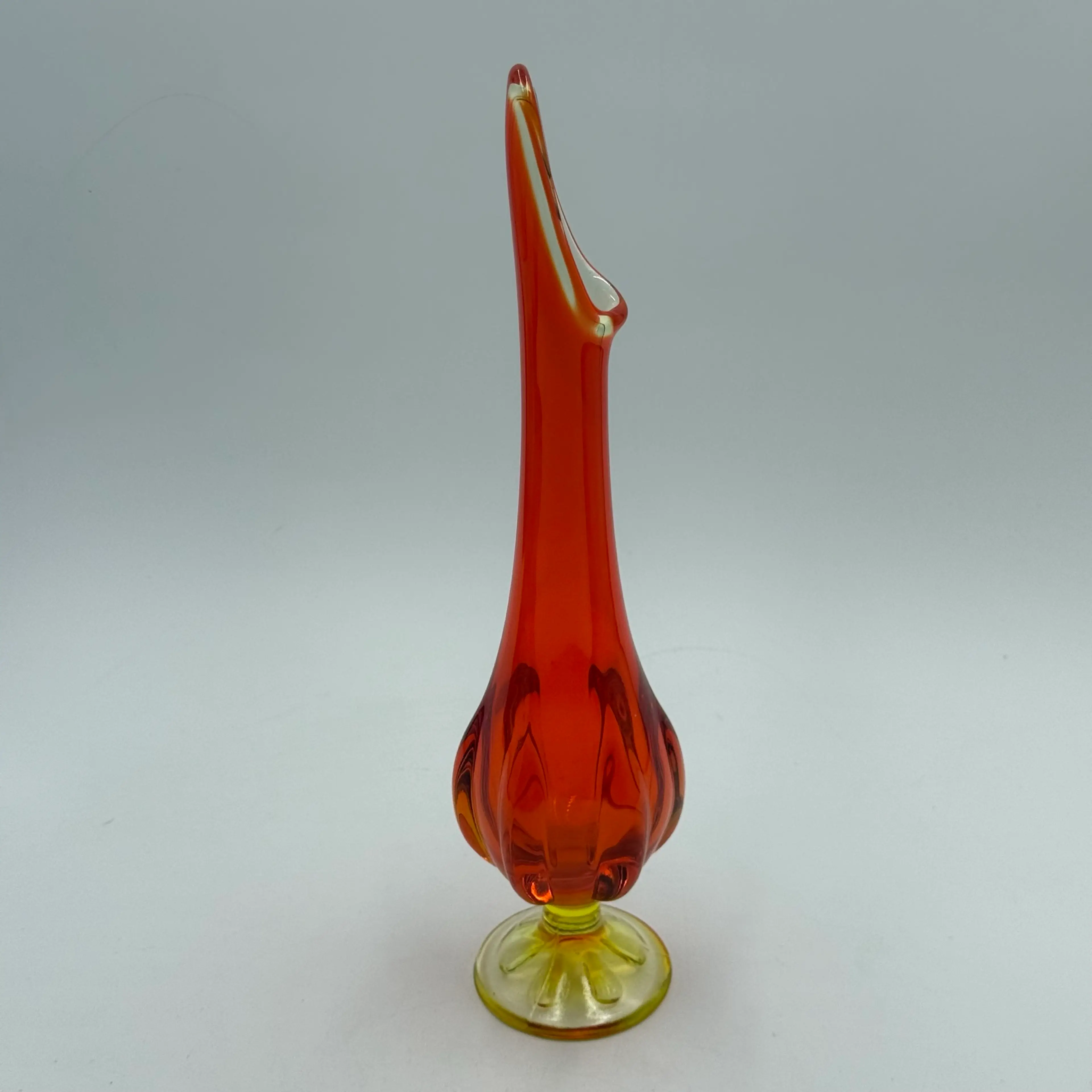 Image 4 of 16