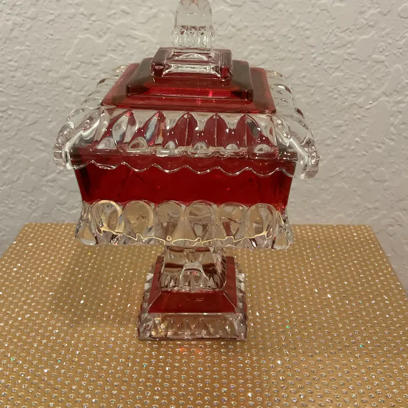 Westmoreland Wedding Box Red Flash