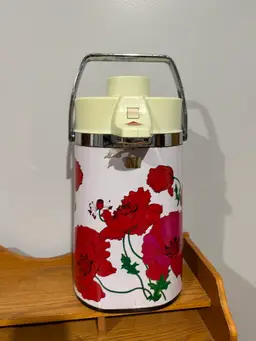 Vintage Airpot Double Pump Poppy Design