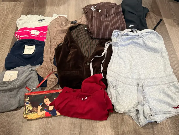 60pcs Y2K Wholesale Box