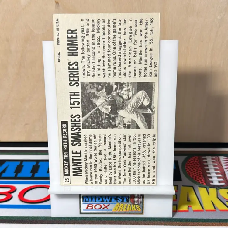 Mickey Mantle #25 1964 Topps Giants New York Yankees