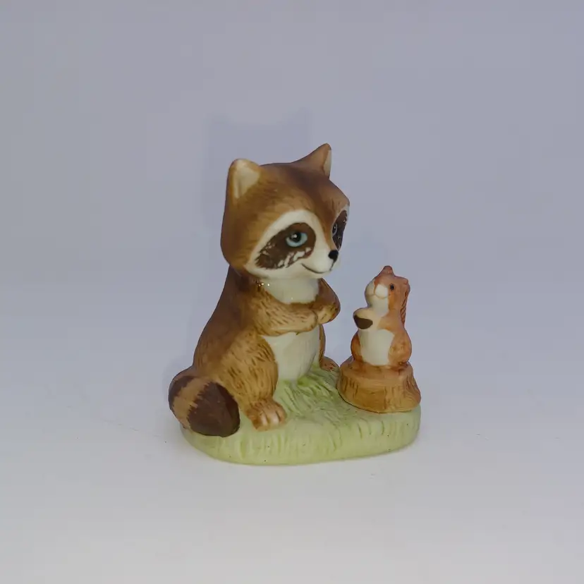 Adorable Homco Raccoon and Squirrel Friend Ceramic Figurine Made in Sri Lanka Nu