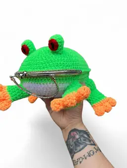 Crochet Red Eye Tree Frog Purse