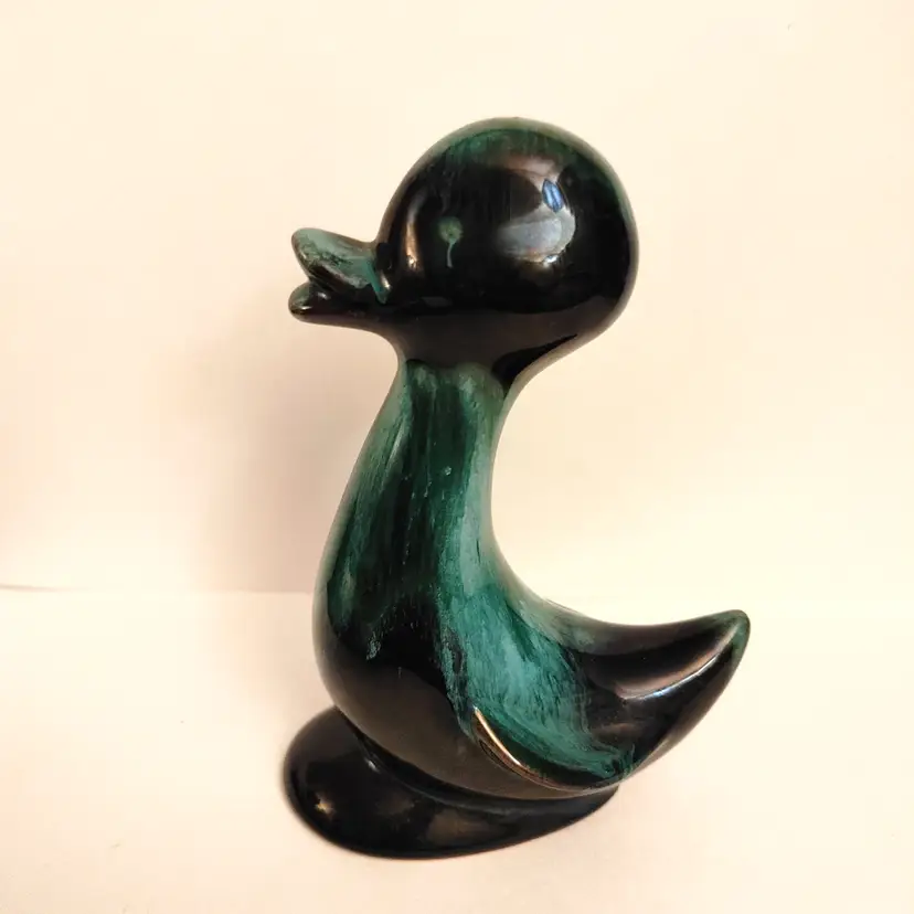 Blue Mountain Pottery duck. Made in Canada. Small chip on bottom. 6 in high.