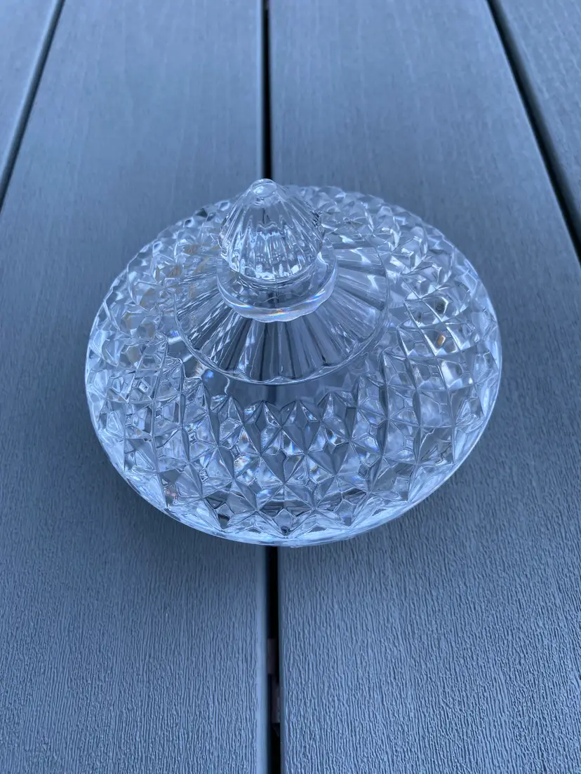 VINTAGE FRENCH CRISTAL D’ARQUES 24% LEAD CRYSTAL CANDY BOWL WITH LID