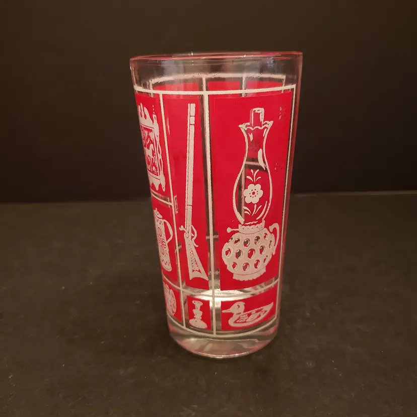 Red Libbey Drinking Glass Colonial Old Time Pioneer Motif, 1950s Vintage