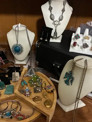 Night Owl Jewelry Shopping With Some New Inventory! $5, $10 Costume And $25-$35 Sterling Starts 