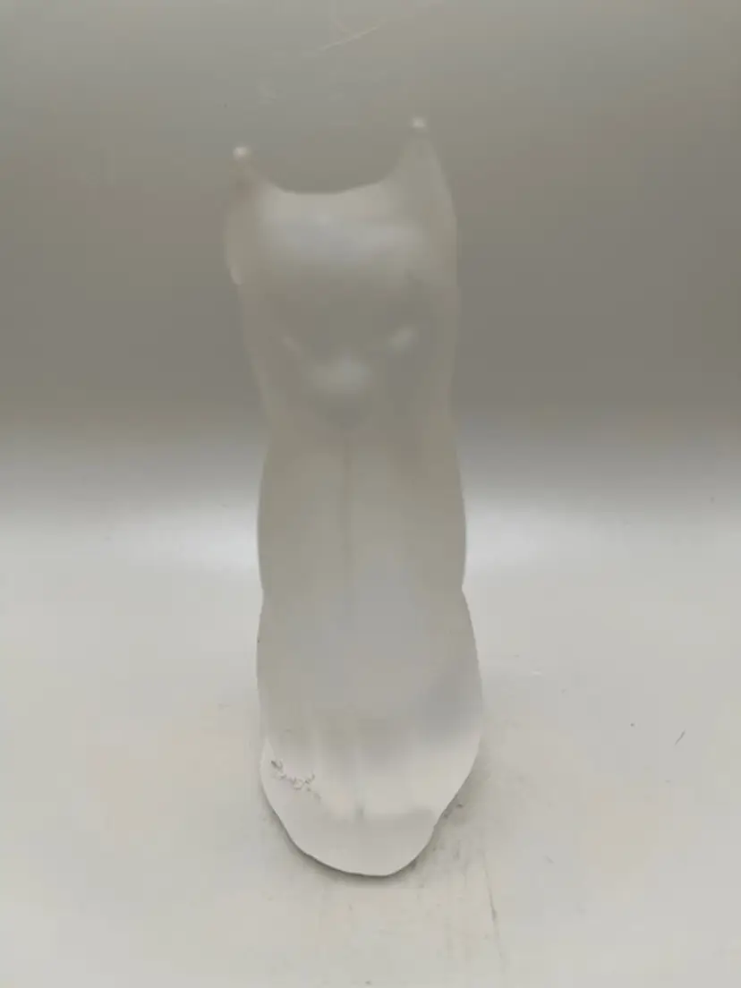 Vintage Frosted Glass Cat Paperweight