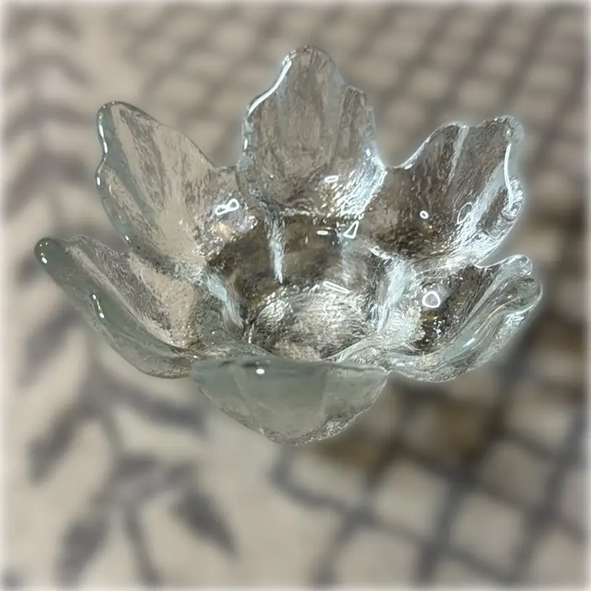 MCM Viking Epic Stockholm Textured Clear Glass Lotus Bowl - 5.75” in diameter