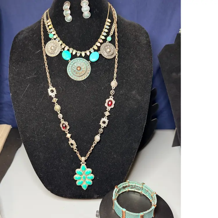 #01 - Vintage Lucky Brand Necklace 5pc Lot