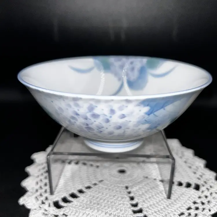 Vintage Japanese Porcelain Kutani Blue White Hydrangea Porcelain Rice Bowl