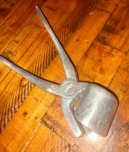 Vintage Texan Model Aluminum Nut Sheller by York