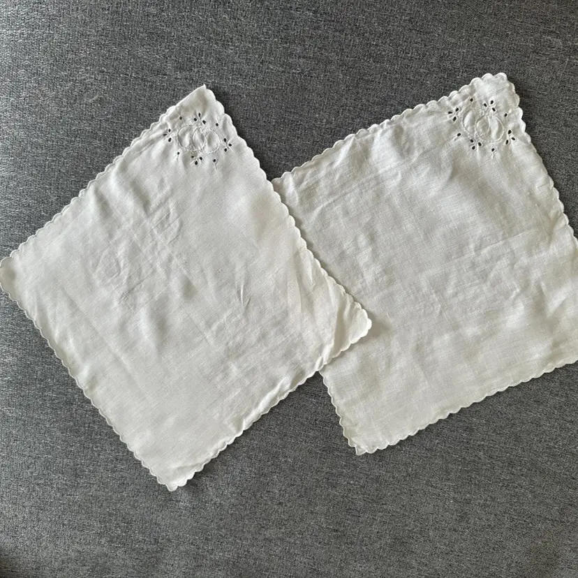 VINTAGE HANKIES (2) Embroidered Trimmed White 11.5" Square crafting cutters deco