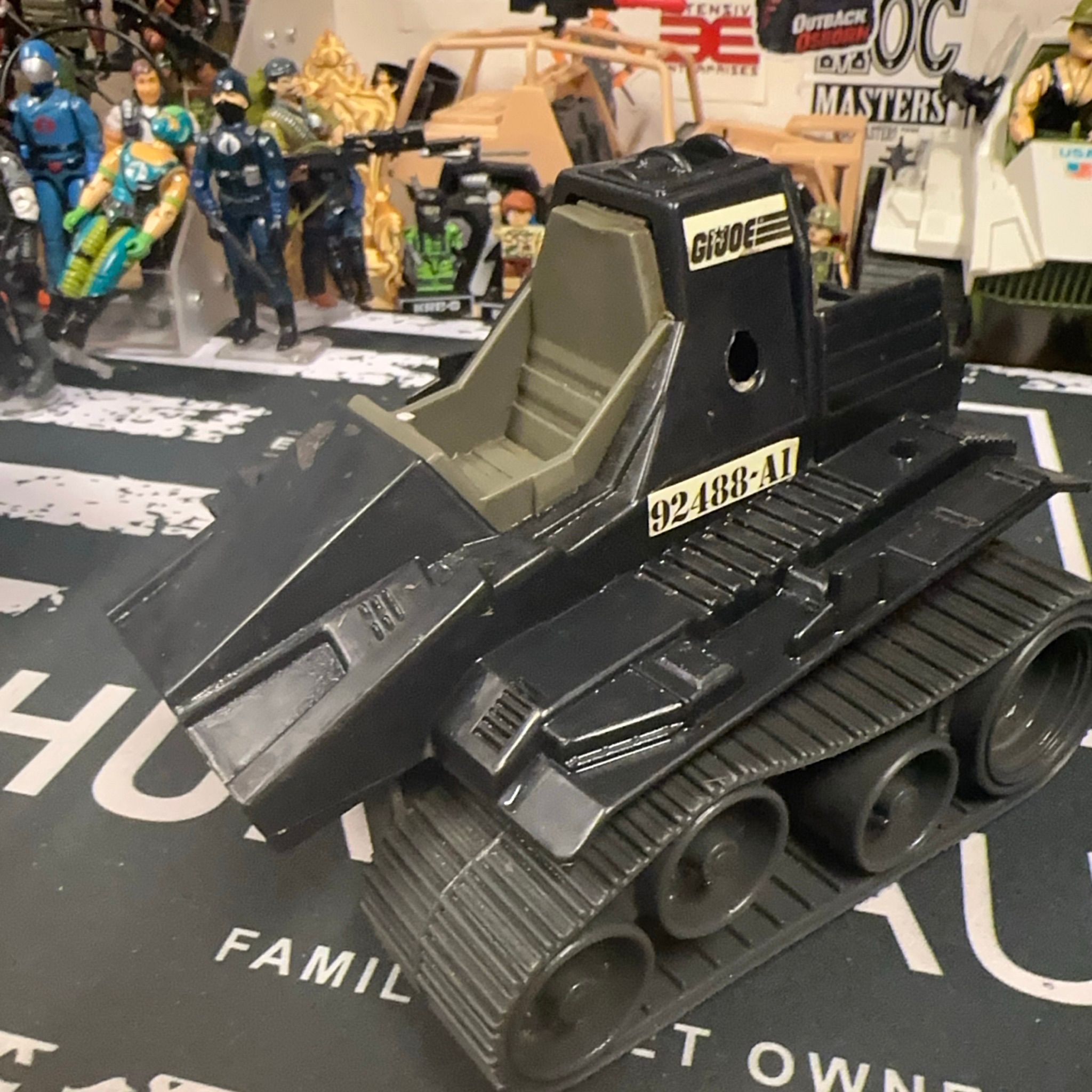 TOMAHAWK TOYS