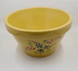 Robinson Ransbottom 2Qt Yellow Mixing Bowl with Floral Pattern