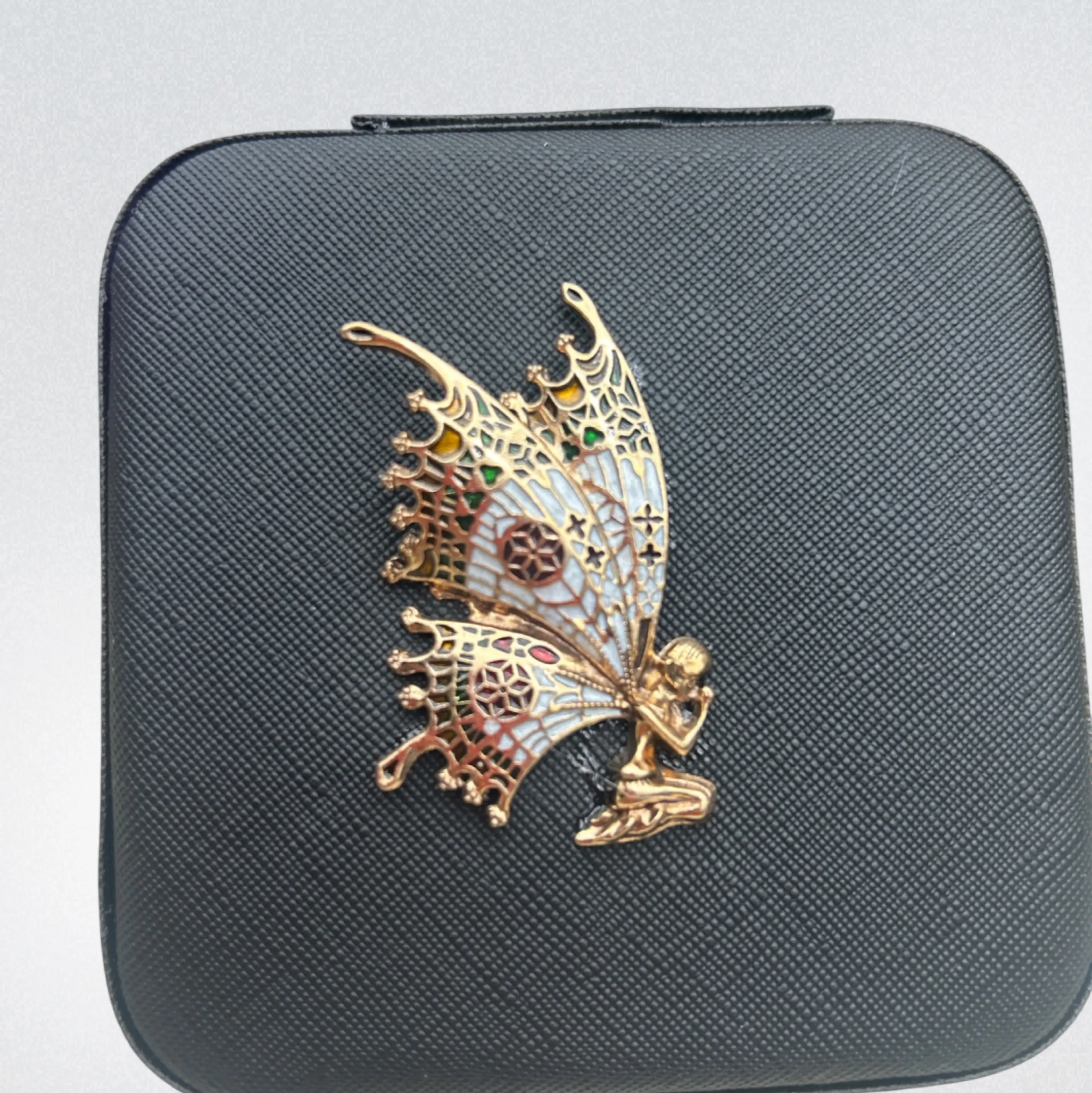 Image 1 of 3