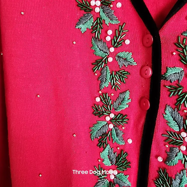 Victoria Jones Women's Christmas Cardigan & Tank Red Holly Pine Beads XL