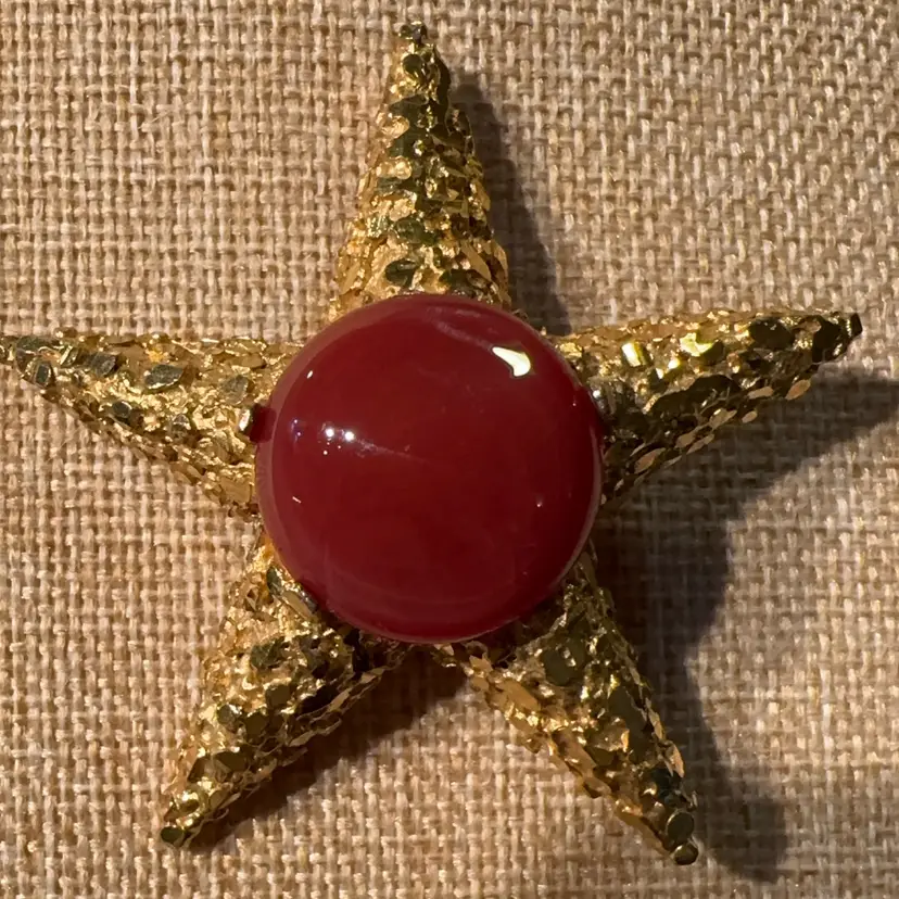 1960s Signed BSK Gold Tone Starfish Brooch w/ Glass Cabochon Brooch