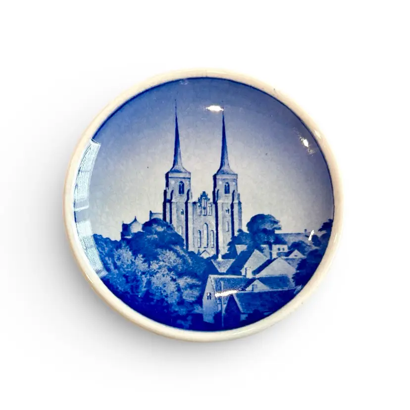 Vintage Denmark Roskilde Domkirke Mini Hanging Collector Plate Or Butter Pat 2010