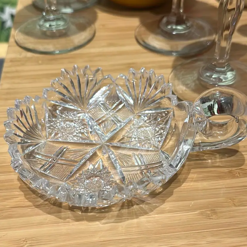 Crystal Early 1900s Nappy Dish