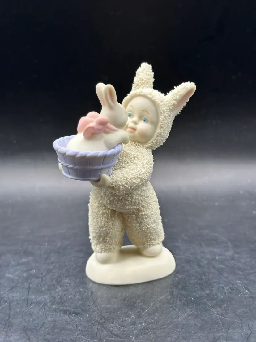 Dept 56 Snowbunnies A BASKET OF LOVE Spring Easter Bunny 2002 Figurine