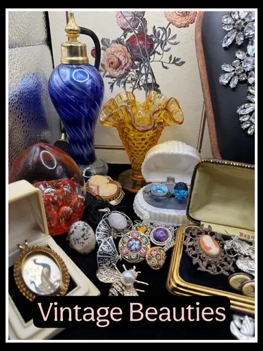 Vintage Beauties! Mystery Boxes!!! Jewelry Silver Brooches Stones Glass And More!