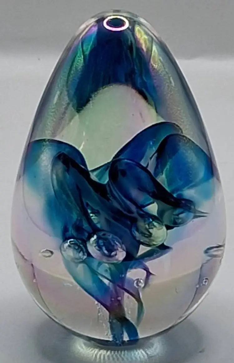 James Alloway 1996 Iridescent Art Glass Egg Paperweight Blue Floral Signed
