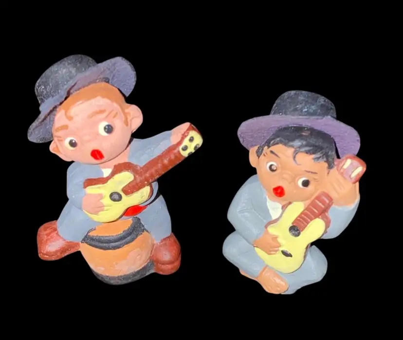 #31-  40% Off Sale-Vintage Red Clay Mud People Figurine From Mexico As Shown 2" (was $10)