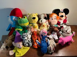 Lot of 20 Plush Stuffed Animals