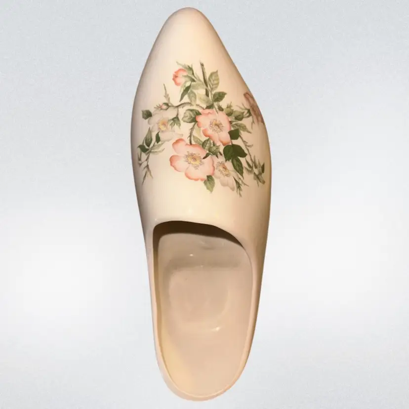 Floral Dutch Shoe Planter Large 11”x4”x4”