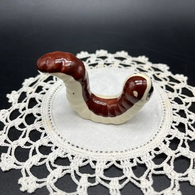 Rio Hondo California Pottery Inch Worm 2”