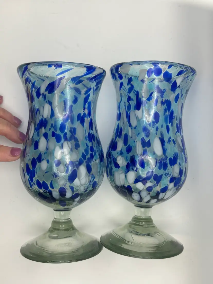 Set Of Two Mexican Confetti Hurricane Glasses Hand Blown 7” Approx 16 Ozs