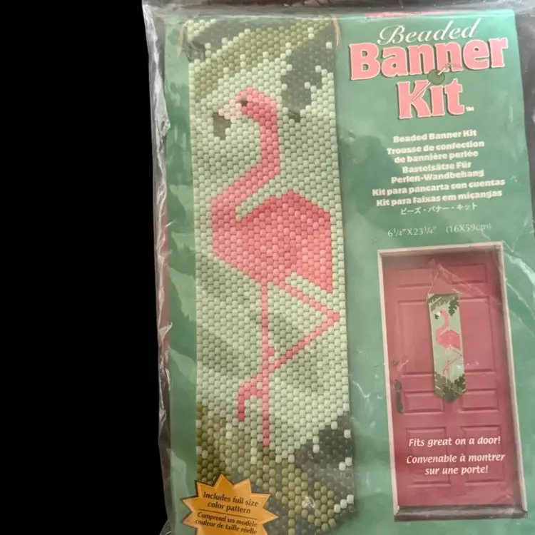 Pink Flamingo Beaded Banner Craft Kit New 
Door/Wall Decor Pink & Shades of Green Beadery Craft Products #5337
6-1/4” W x 23-1/4” L