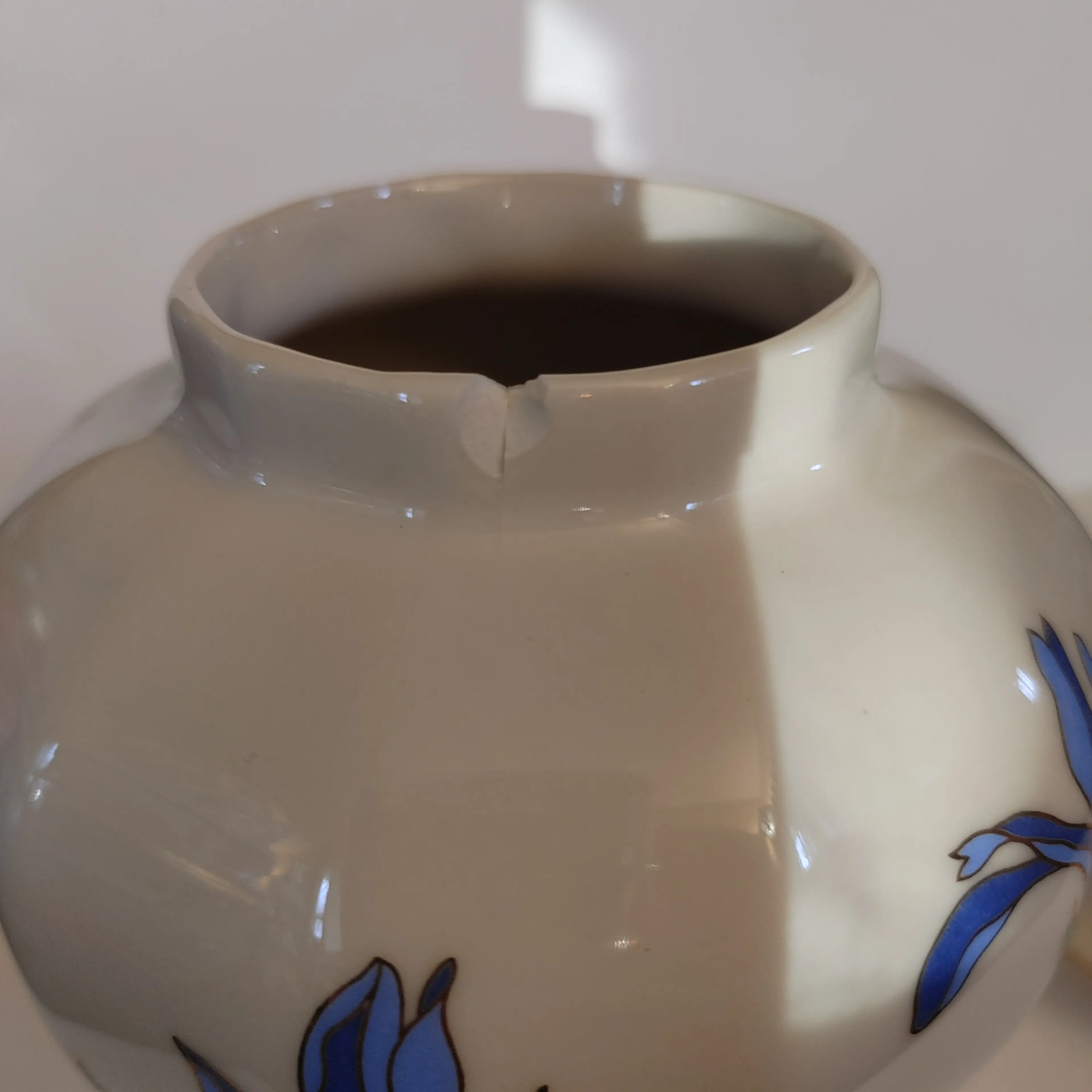 Image 4 of 7