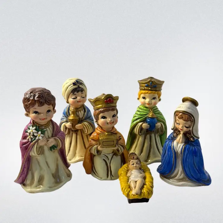 6 Vintage Josef Originals Nativity Figurines (RARE BABY JESUS)  Chalkware Japan 
Range From 1-1/2” - 6” T