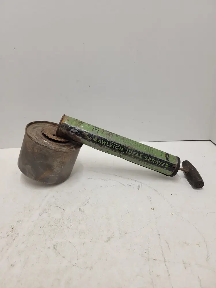 Vintage Collectible RAWLEIGH IDEAL SPRAYER-Farm-Home-Greenhouse-