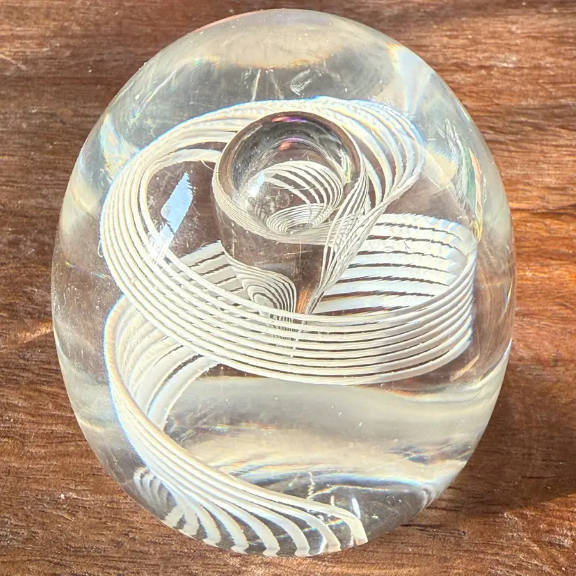 Steuben Glass White Latticino Ribbon Swirl With Control Bubble Oval Shaped Paperweight 3” AS IS
