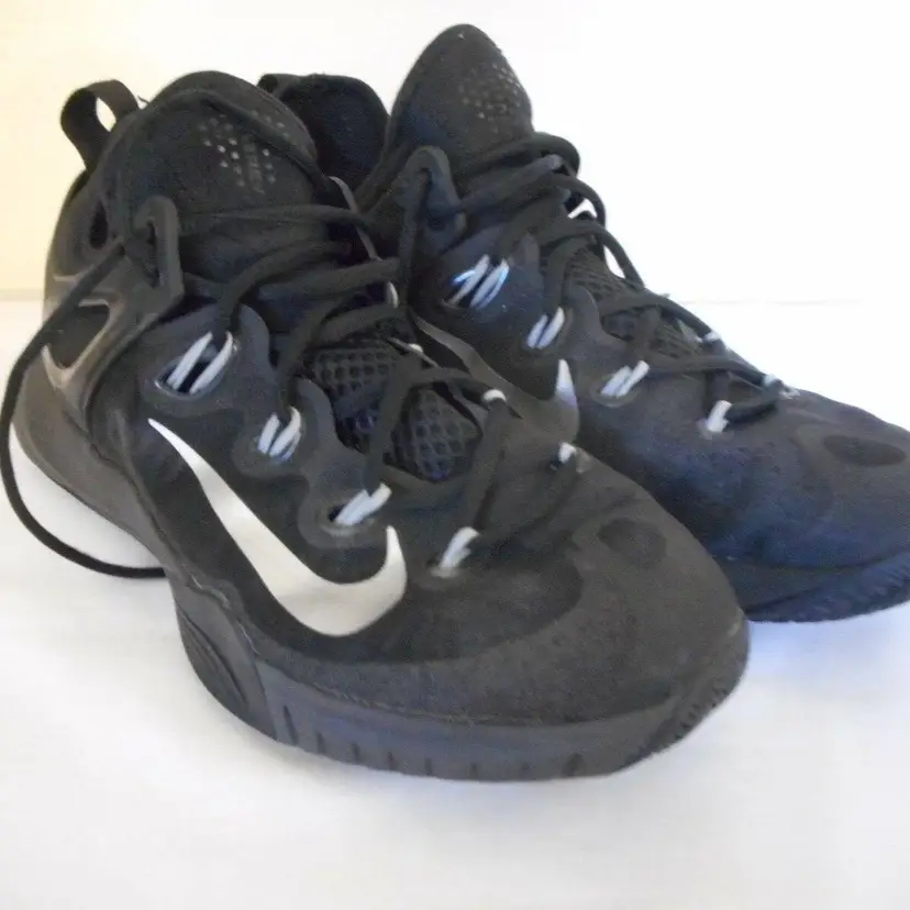 Mens Nike Zoom HyperRev 2015 Mens Shoe 705370 Black/Metallic Silver