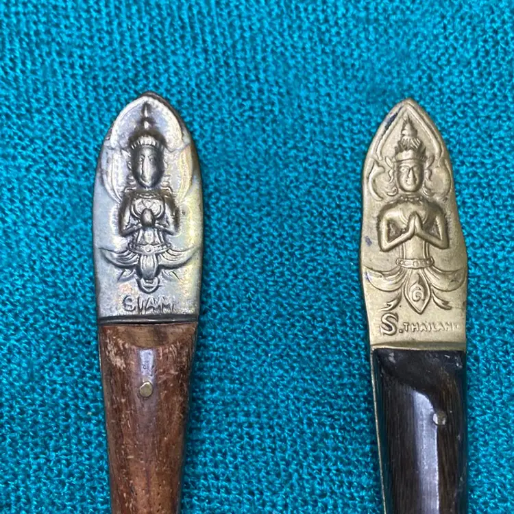 Chinese Siam Butter Knife And S.Thailand Grapefruit Spoon.