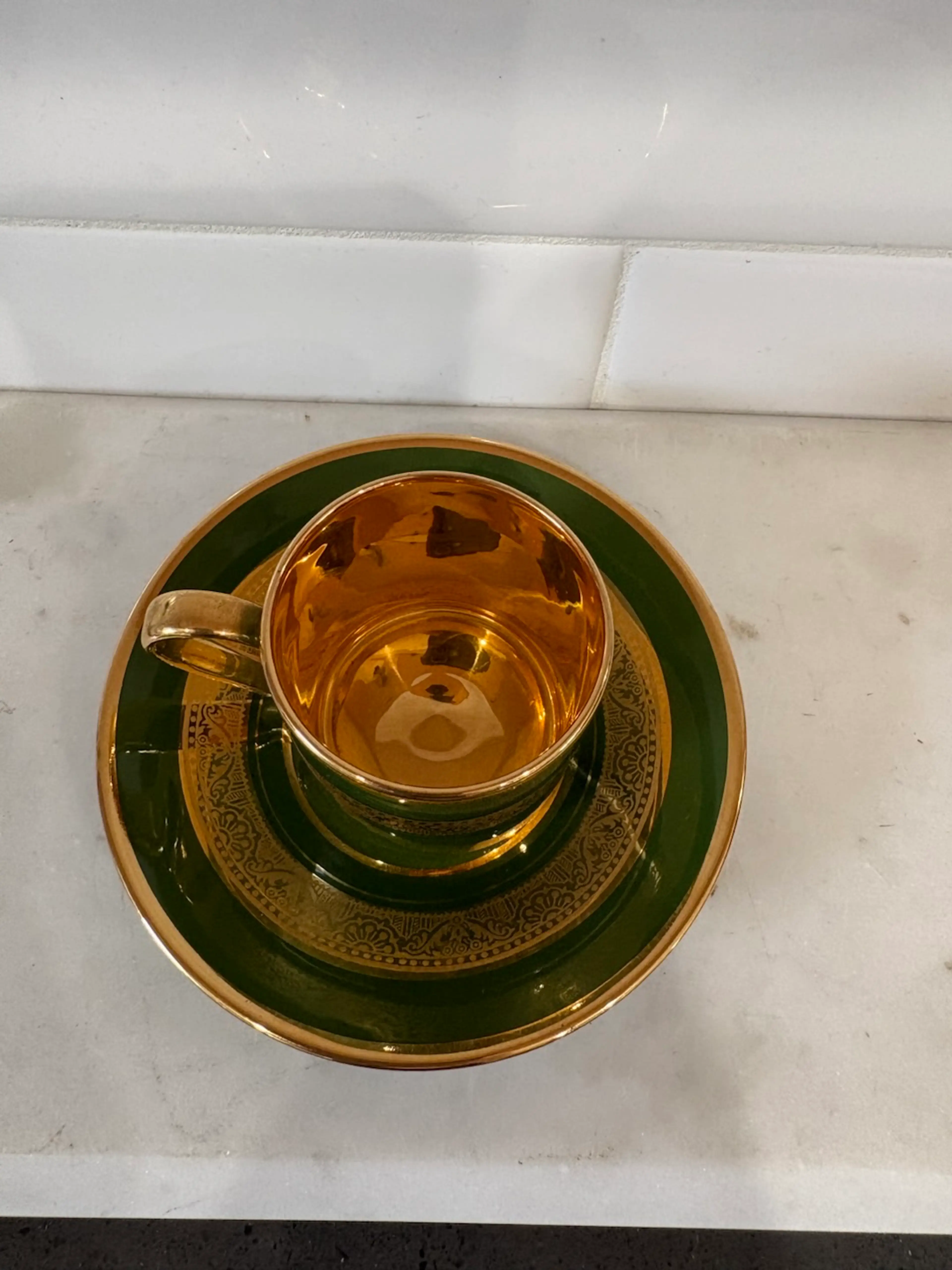 Image 2 of 8