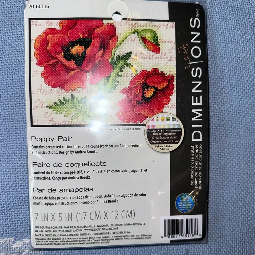 NOS 2015 Dimensions Poppy Pair Counted Cross Stitch Kit 5 x 7