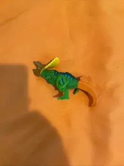 Hasbro Jurrasic World Park Hero Mashers Dinosaurs Parts Triceratops Head T-Rex