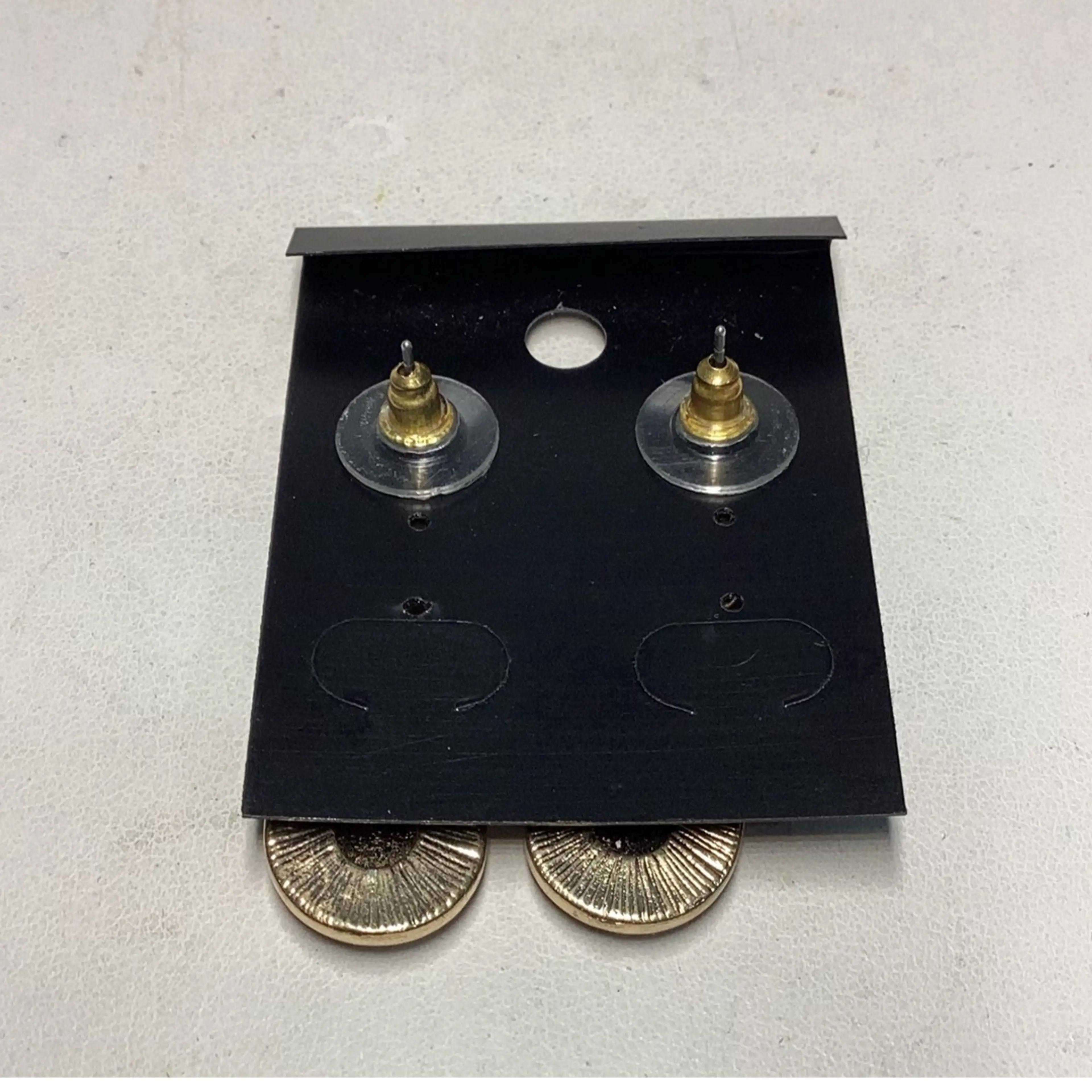 Image 2 of 2