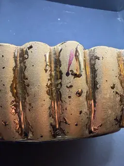 Vintage Weeping Gold Upco 701 Planter In Black