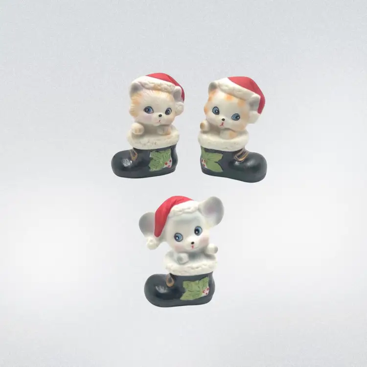 3pc SANTA BOOT 
CHRISTMAS FIGURINES
CATS & DOG 
 By HOMCO