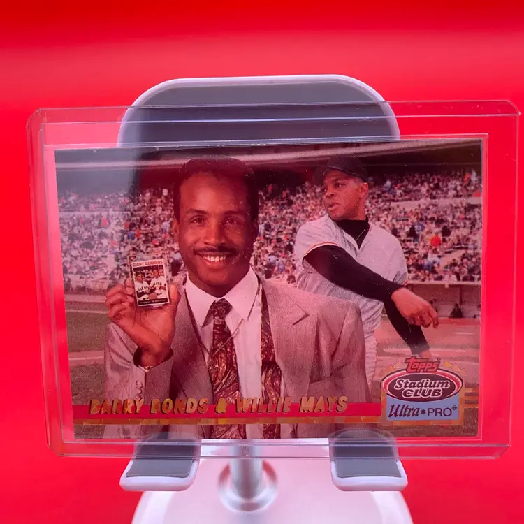 Topps Stadium Club Ultra Pro 1993 Pair of Barry Bonds Trading Cards - #'s 8 & 10