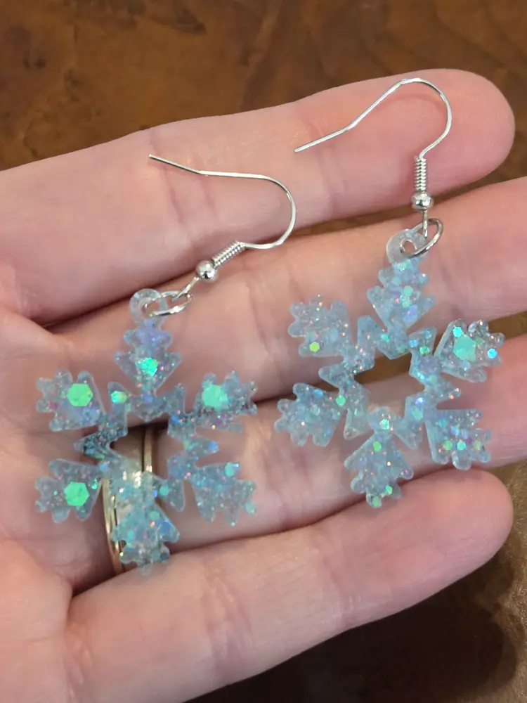 Handmade Resin Snowflake Pierced Earrings