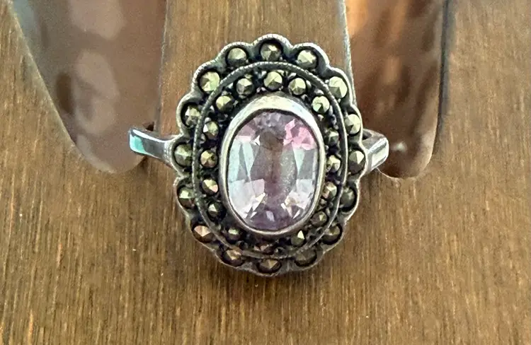 Sterling Silver Amethyst And Marcasite Ring Size 8.5