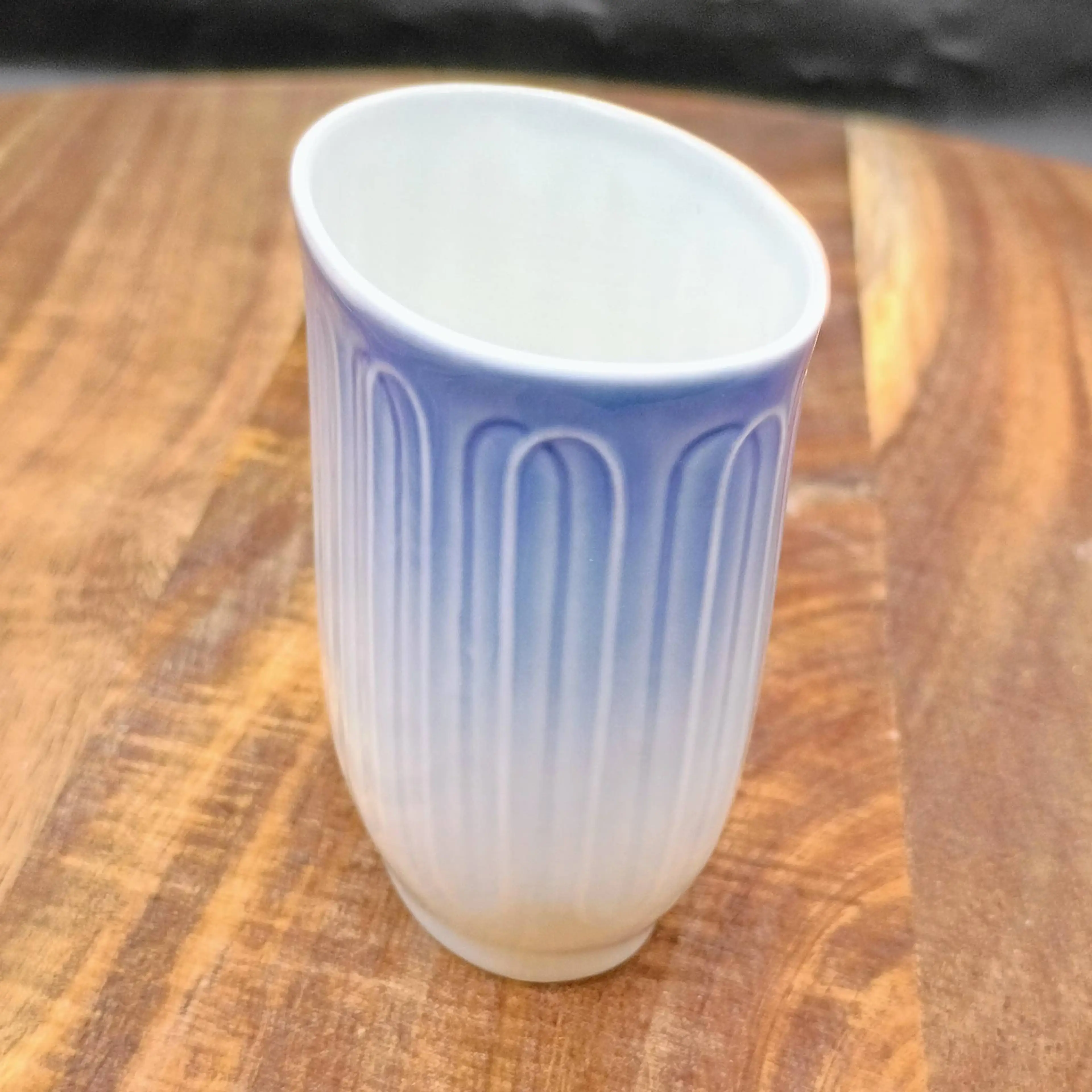 Image 4 of 6